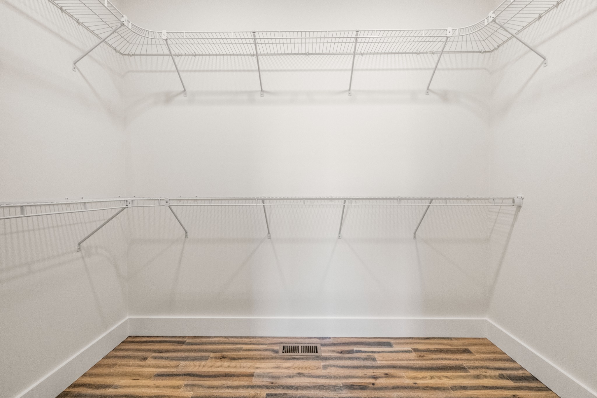 9345 Fox Hill Road Baxter, TN 38544 - Photo 33 of 54 a view of a room
