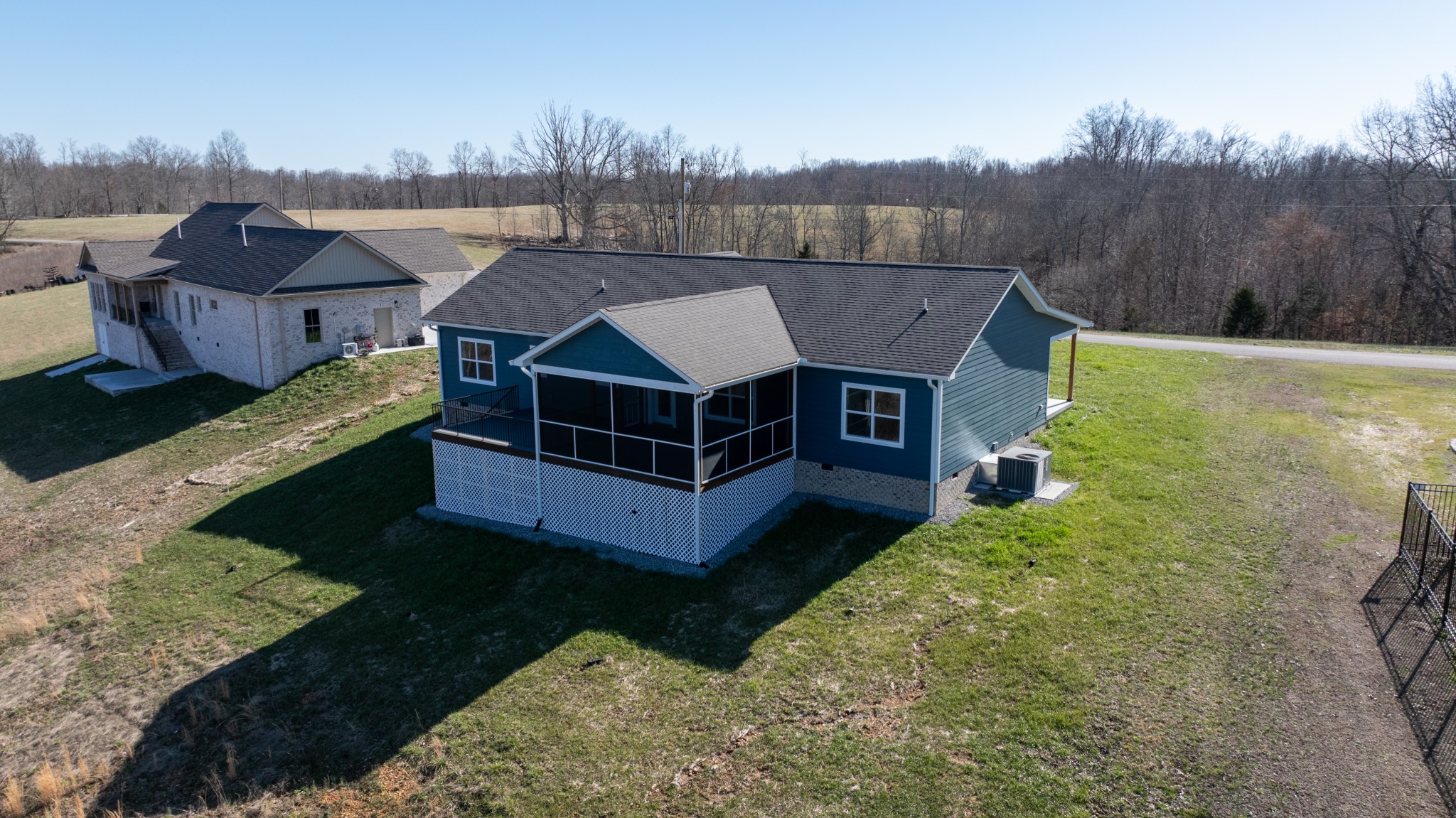 9345 Fox Hill Road Baxter, TN 38544 - Photo 54 of 54 a aerial view of a house with a big yard and large tree
