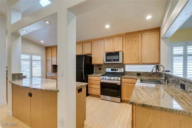 $449,000 | 2035 Poppywood Avenue, Henderson, NV 89012