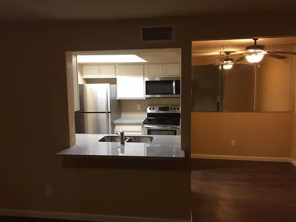 $1,350 | 766 Memorial Mews Street, Unit B, Houston, TX 77079