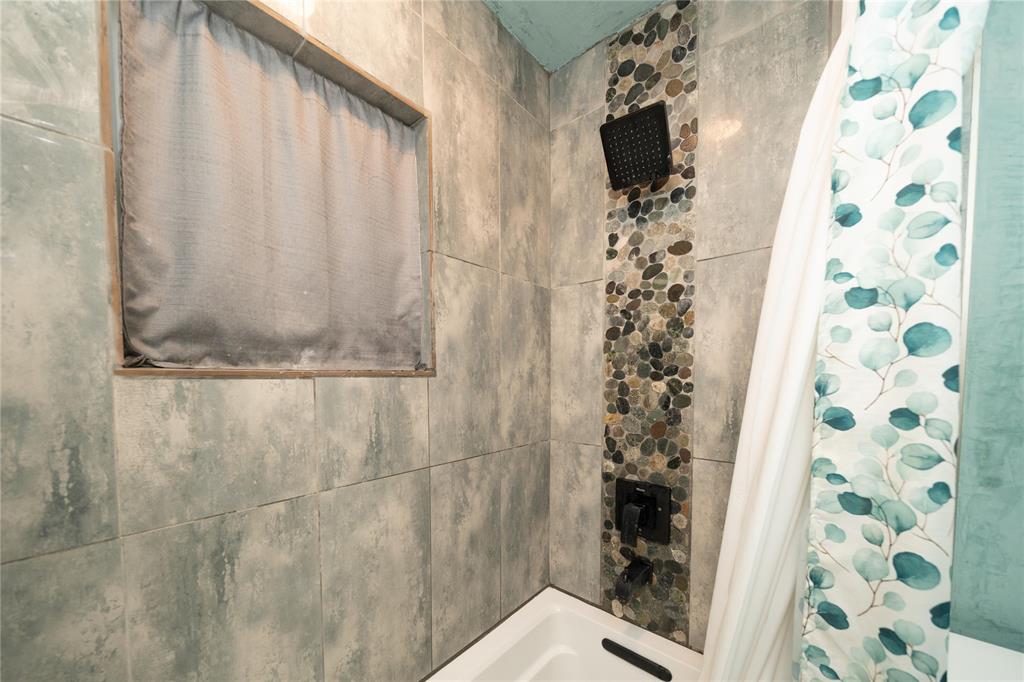 913 Russell Road Everman, TX 76140 - Photo 20 of 28