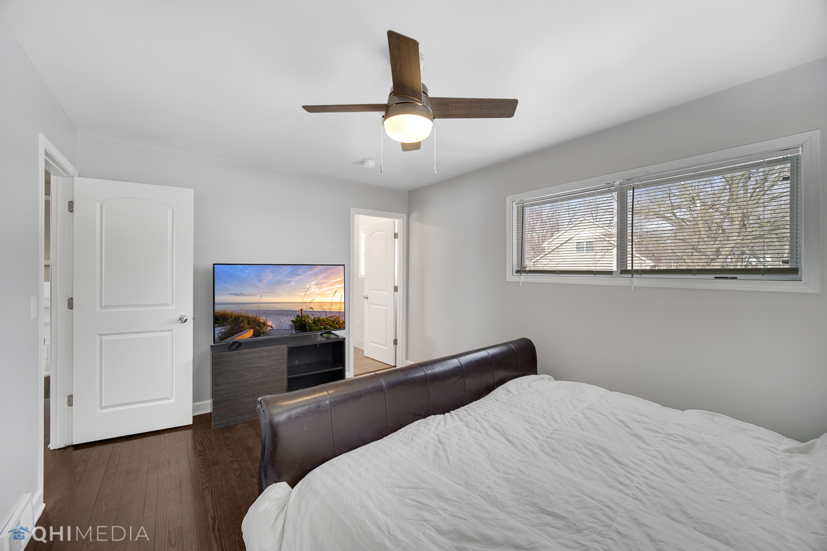 501 Lisa Road West Dundee, IL 60118 - Photo 14 of 23