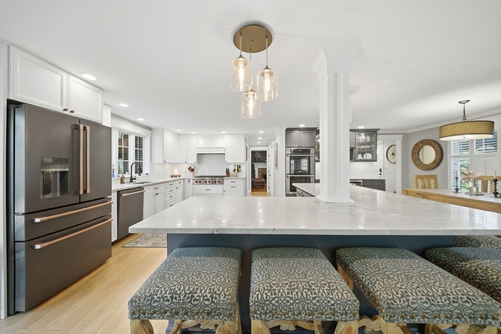 189 Ipswich Road Topsfield, MA 01983 - Photo 14 of 42