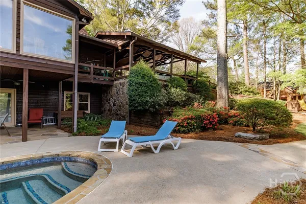 $650,000 | 2462 Centerville Rosebud Road, Loganville, GA 30052