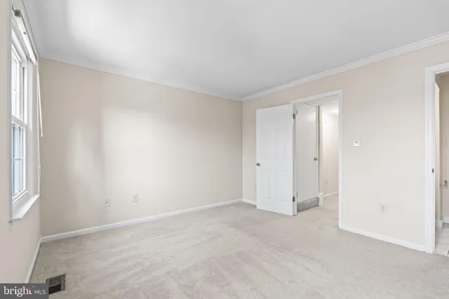 $4,000 | 786 North Vermont Street, Arlington, VA 22203