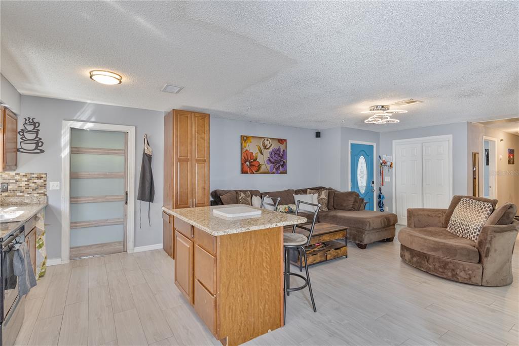 3112 Oranole Road Orlando, FL 32810 - Photo 7 of 18