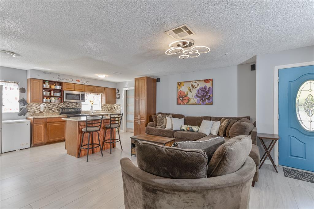 3112 Oranole Road Orlando, FL 32810 - Photo 8 of 18