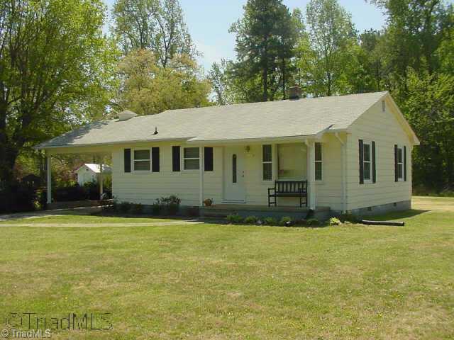 354 Johnson Road High Point, NC 27265 - Photo 1 of 2 Exterior Front.