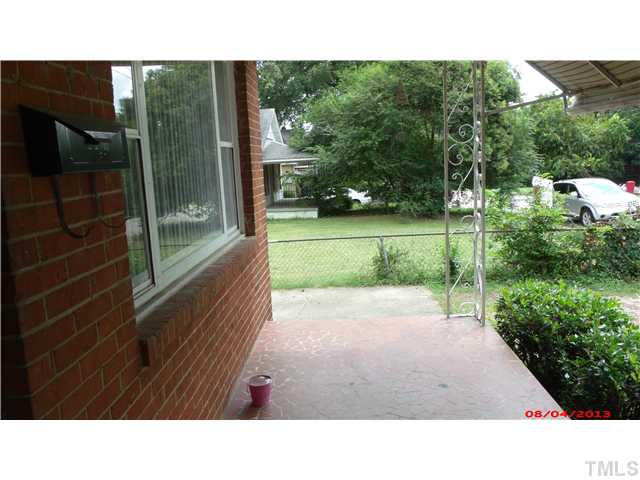 629 Coleman Street Raleigh, NC 27610 - Photo 2 of 25 a picture of a yard