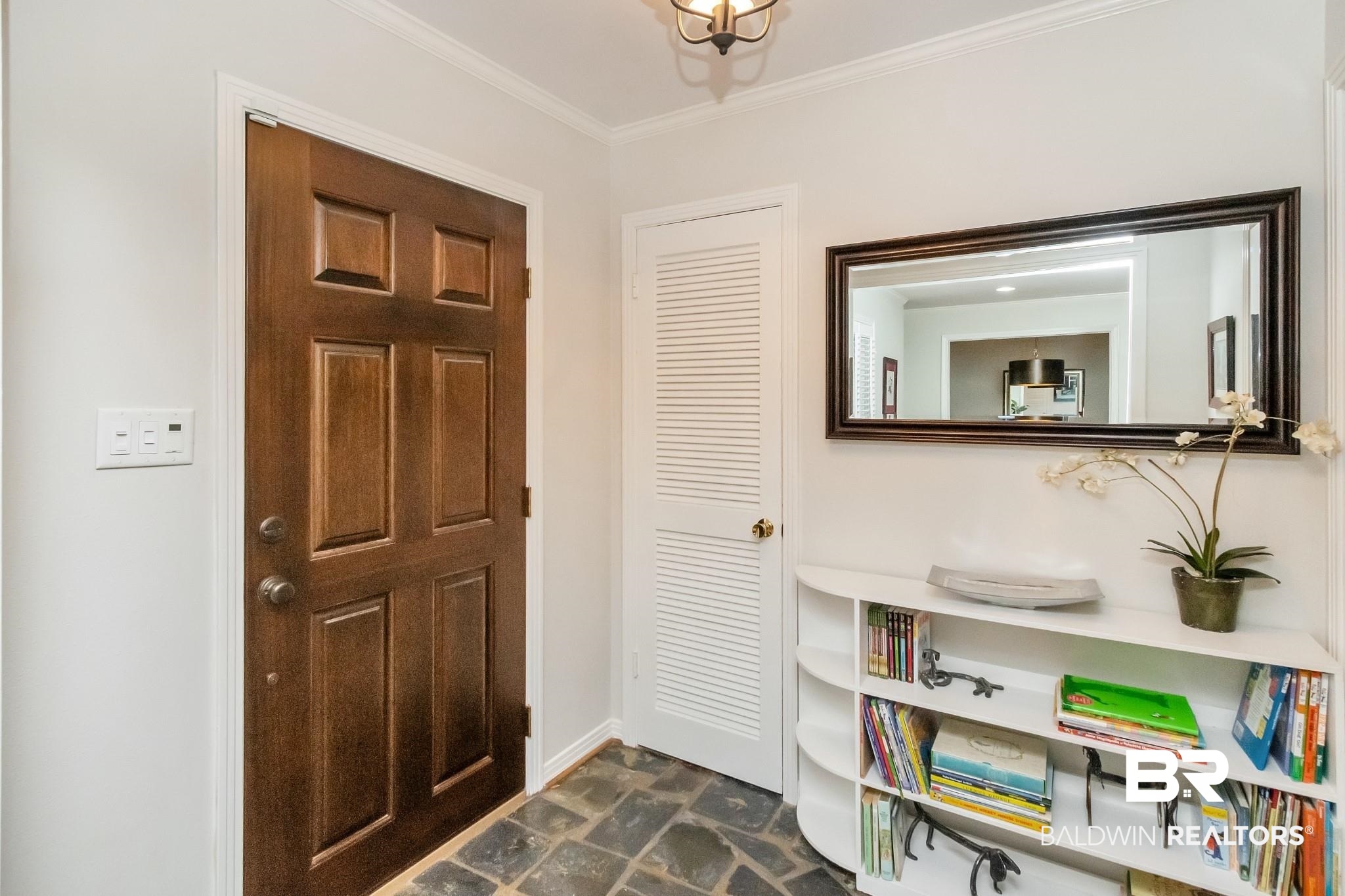 524 Ridgelawn Drive West Mobile, AL 36608 - Photo 2 of 32