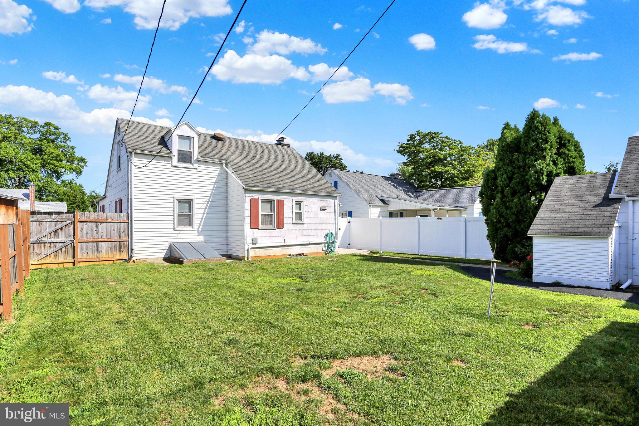 107 Old Fritztown Road Reading, PA 19607 - Photo 20 of 26 E26A9579