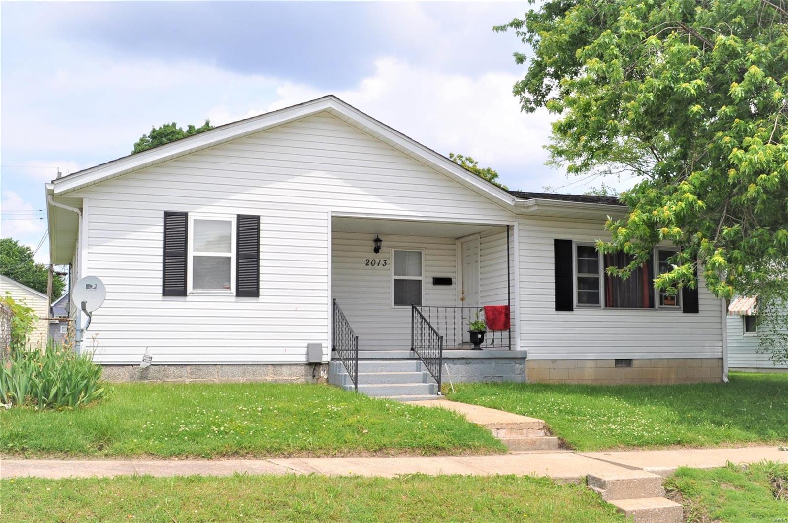 2013 Harris Madison, IL 62060 - Photo 1 of 10