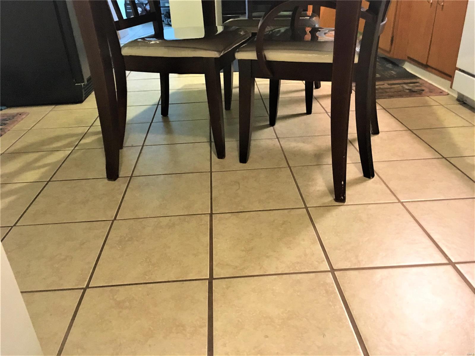 2013 Harris Madison, IL 62060 - Photo 7 of 10