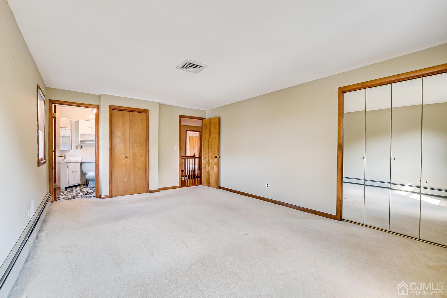 7 Paley Place Edison, NJ 08817 - Photo 26 of 53 an empty room with windows