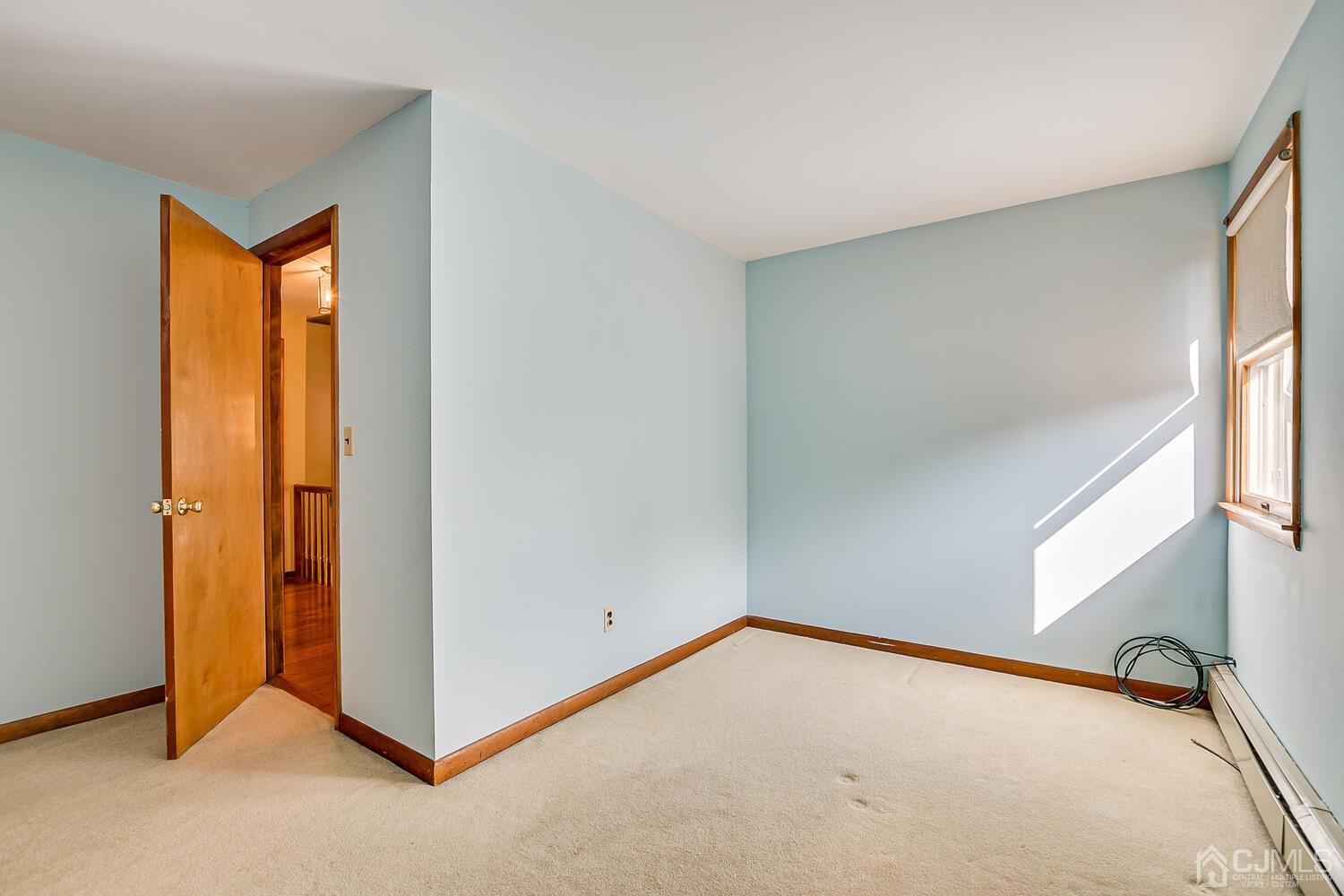 7 Paley Place Edison, NJ 08817 - Photo 30 of 53 a view of an empty room and window