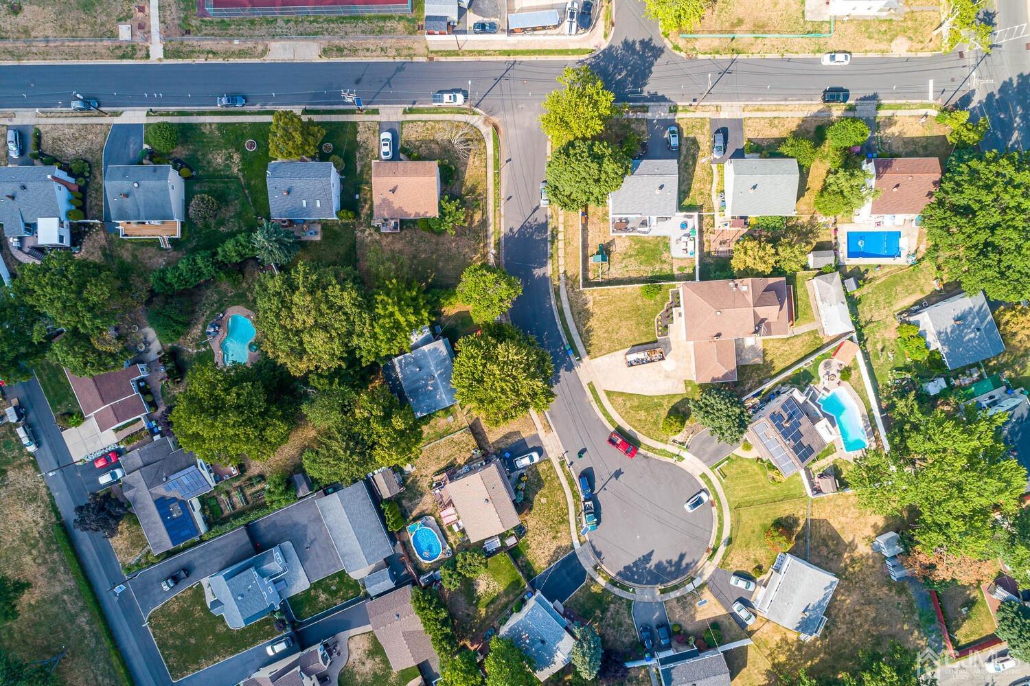 7 Paley Place Edison, NJ 08817 - Photo 52 of 53