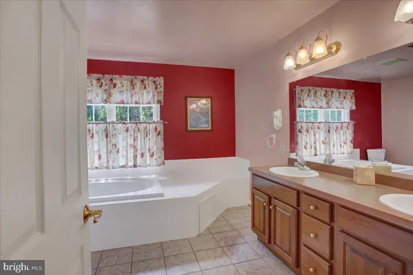 $564,000 | 6911 Tommytown Road, Sharpsburg, MD 21782