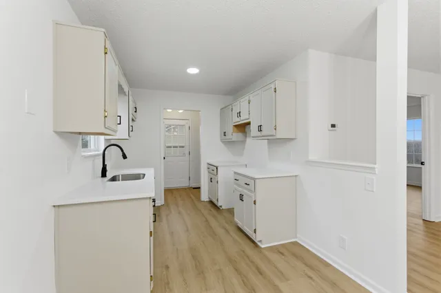 $265,000 | 906 Spruce Street, Springfield, TN 37172