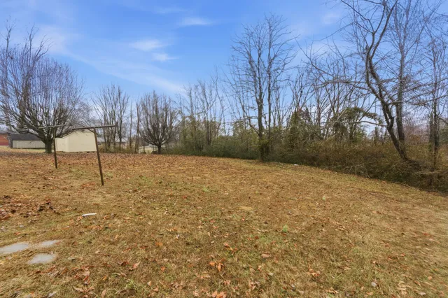 $265,000 | 906 Spruce Street, Springfield, TN 37172