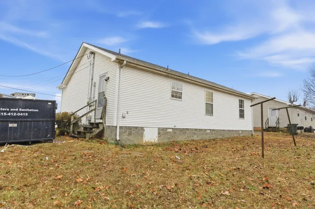 $265,000 | 906 Spruce Street, Springfield, TN 37172