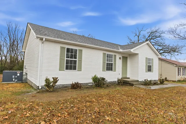 $265,000 | 906 Spruce Street, Springfield, TN 37172