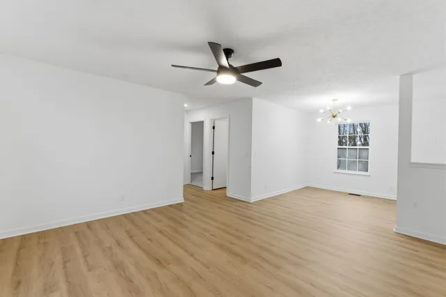 $265,000 | 906 Spruce Street, Springfield, TN 37172