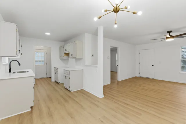 $265,000 | 906 Spruce Street, Springfield, TN 37172