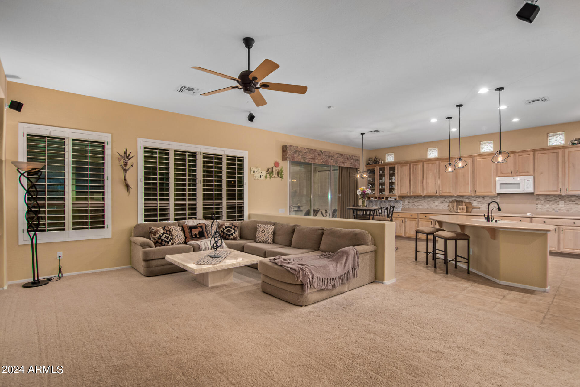 4538 West Rowel Road Phoenix, AZ 85083 - Photo 16 of 85 Living Kitchen