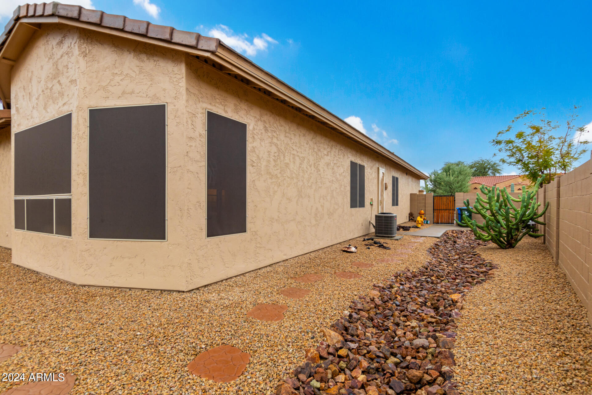 4538 West Rowel Road Phoenix, AZ 85083 - Photo 42 of 85 47-Rowel