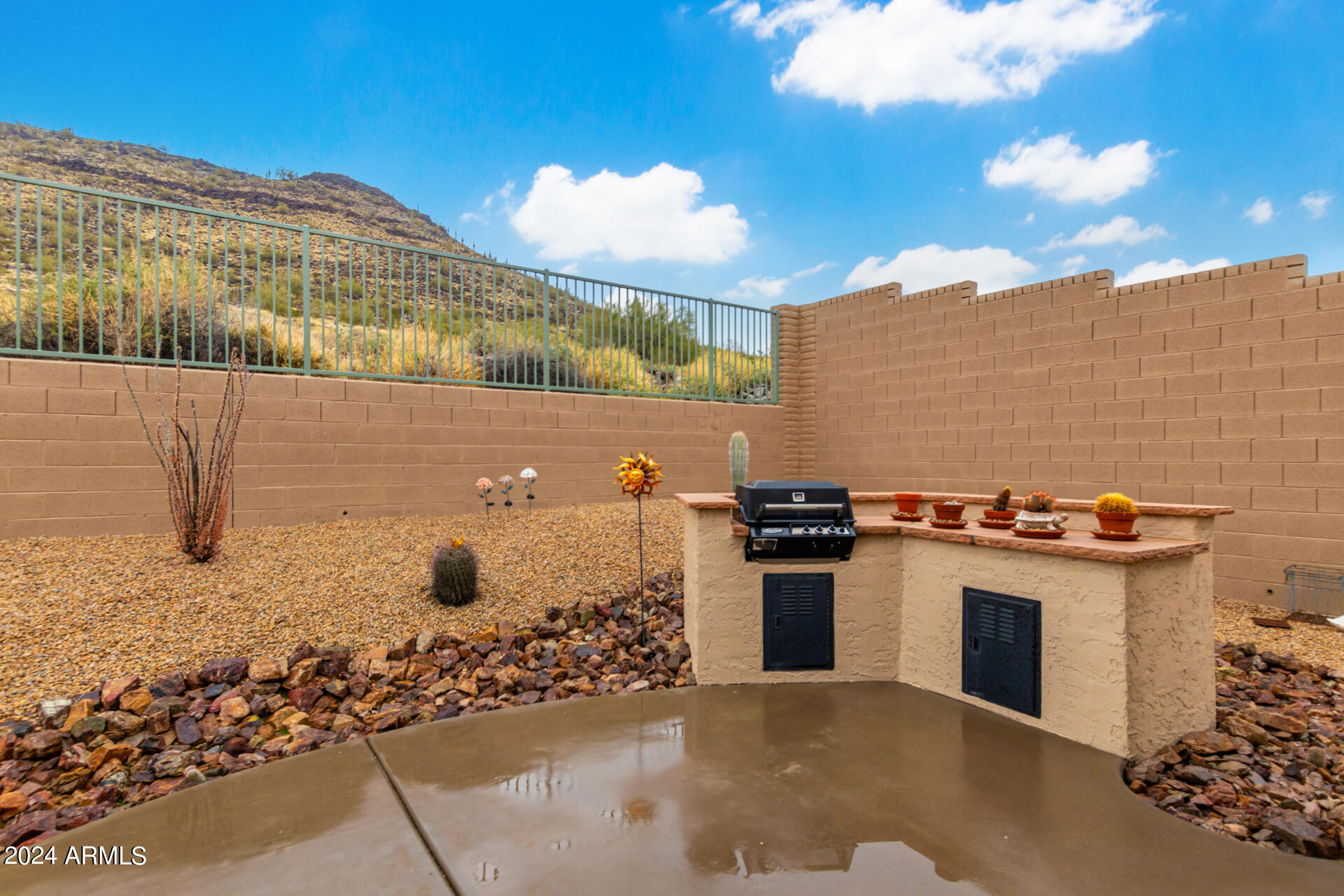 4538 West Rowel Road Phoenix, AZ 85083 - Photo 47 of 85 Built In BBQ