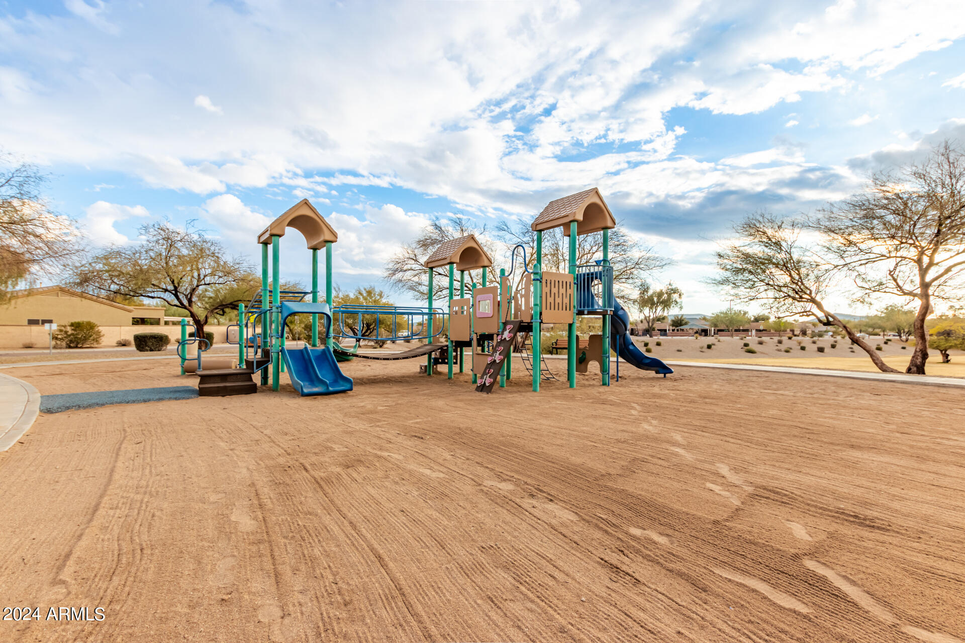 4538 West Rowel Road Phoenix, AZ 85083 - Photo 60 of 85 27 - Rowel