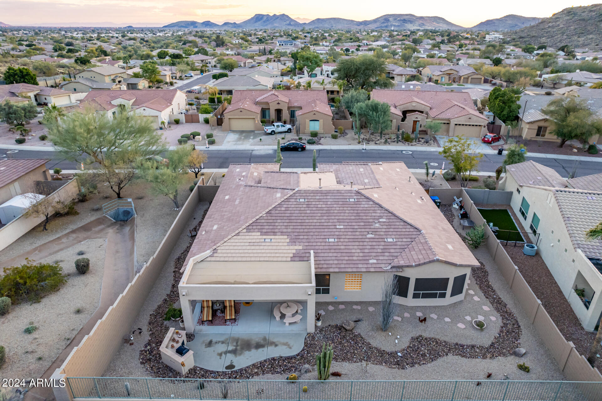 4538 West Rowel Road Phoenix, AZ 85083 - Photo 70 of 85 10 - Rowel