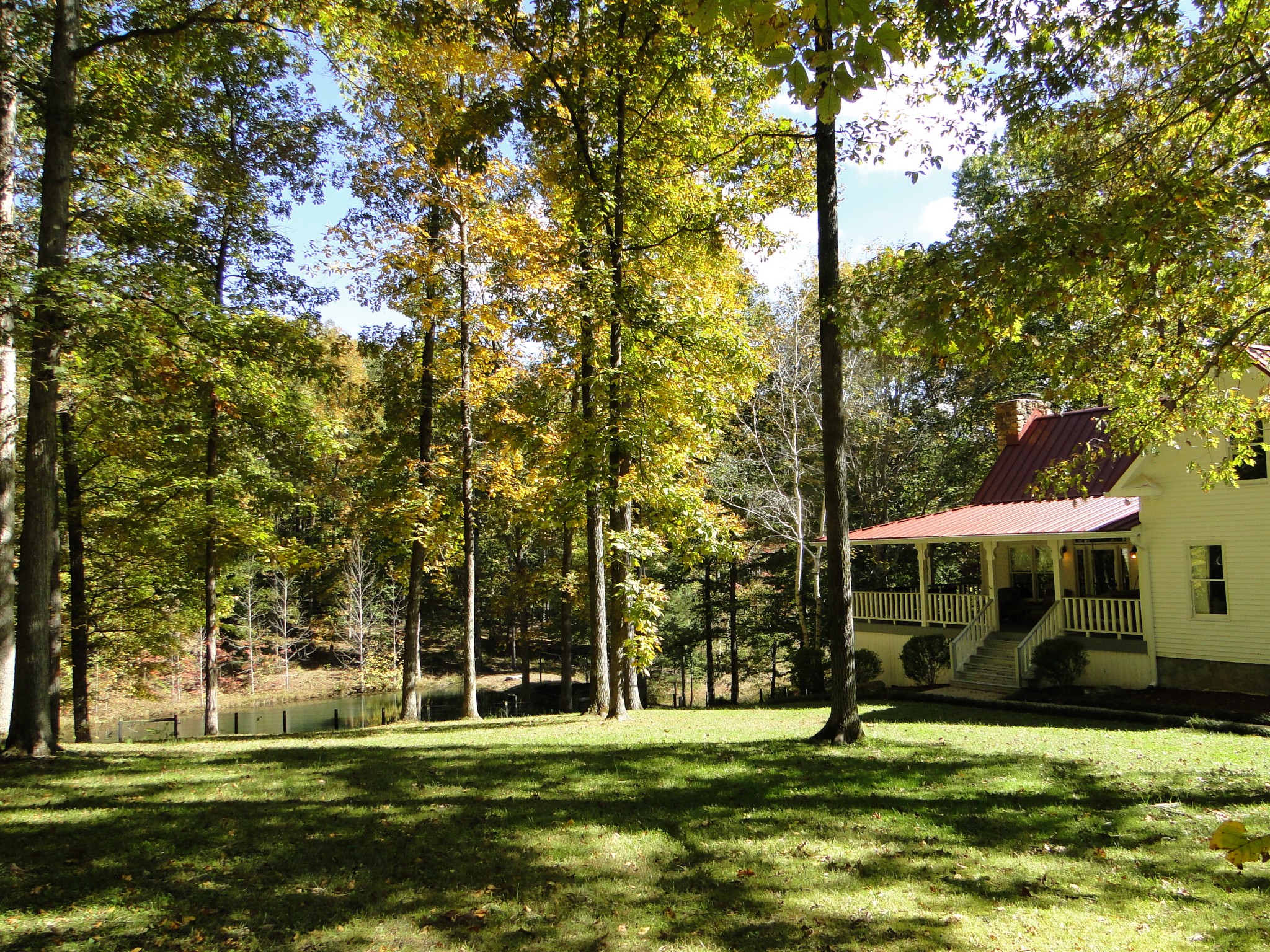 5629 Pinewood Road Franklin, TN 37064 - Photo 36 of 49 a view of a house with a big yard