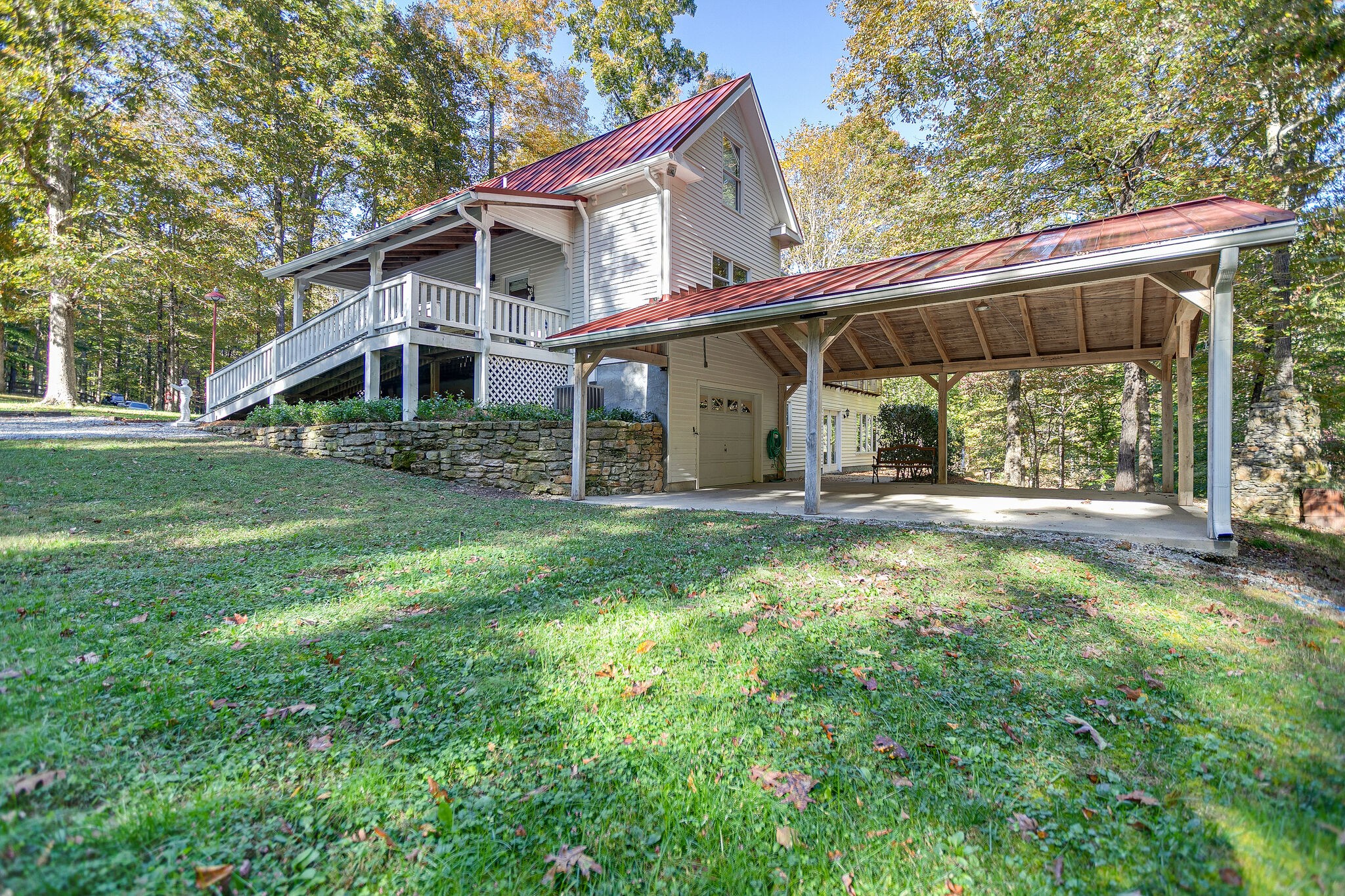 5629 Pinewood Road Franklin, TN 37064 - Photo 5 of 49 a view of a house with yard and a garden