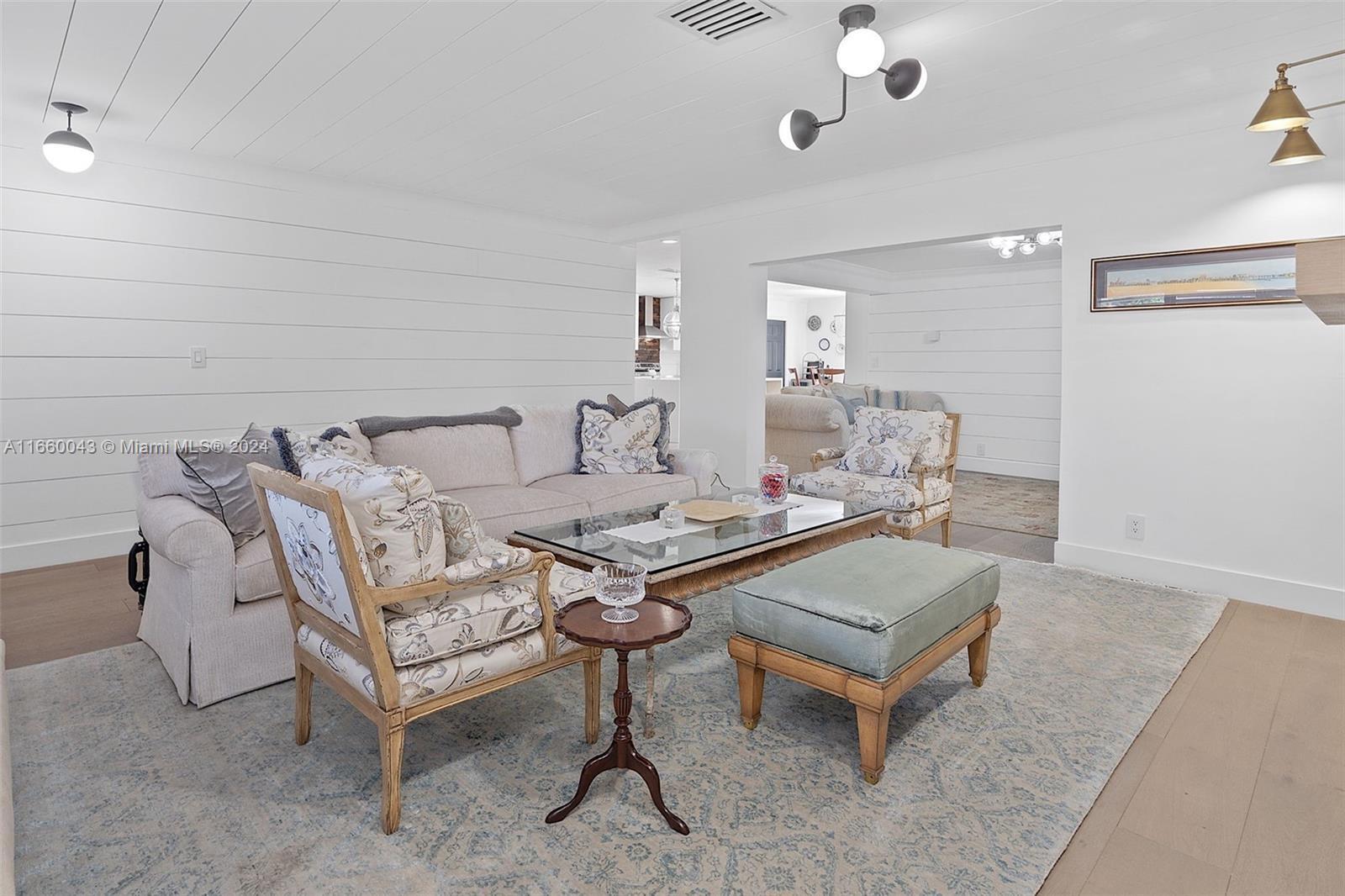 850 Elderberry Way Boca Raton, FL 33486 - Photo 14 of 47 13