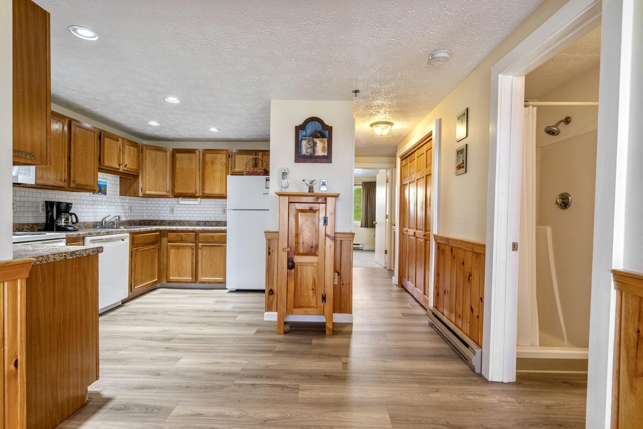 1373 Post Road, Unit 4A Wells, ME 04090 - Photo 14 of 59 19-web-or-mls-DSC06474