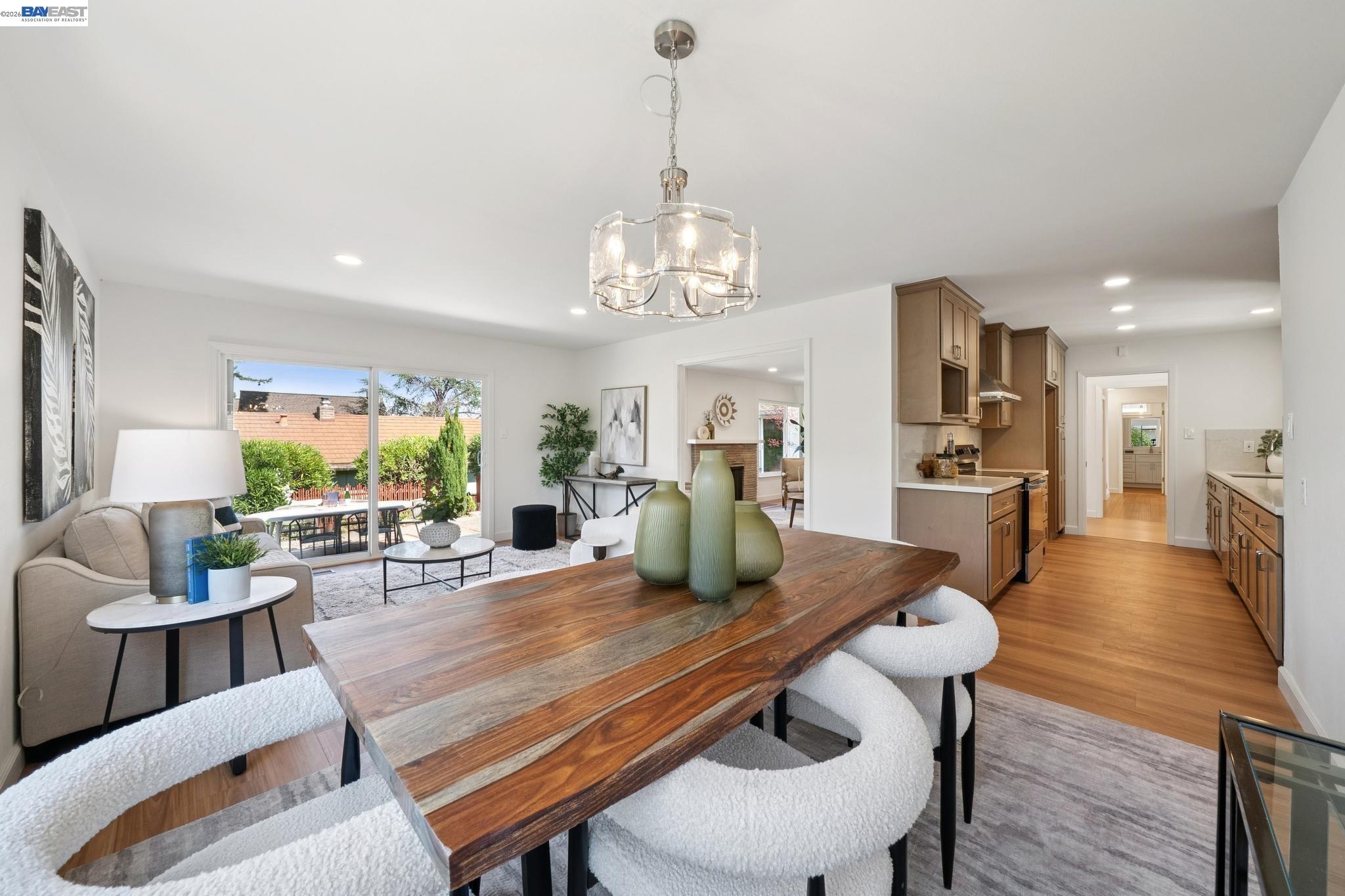 13048 Brookpark Road Oakland, CA 94619 - Photo 21 of 59
