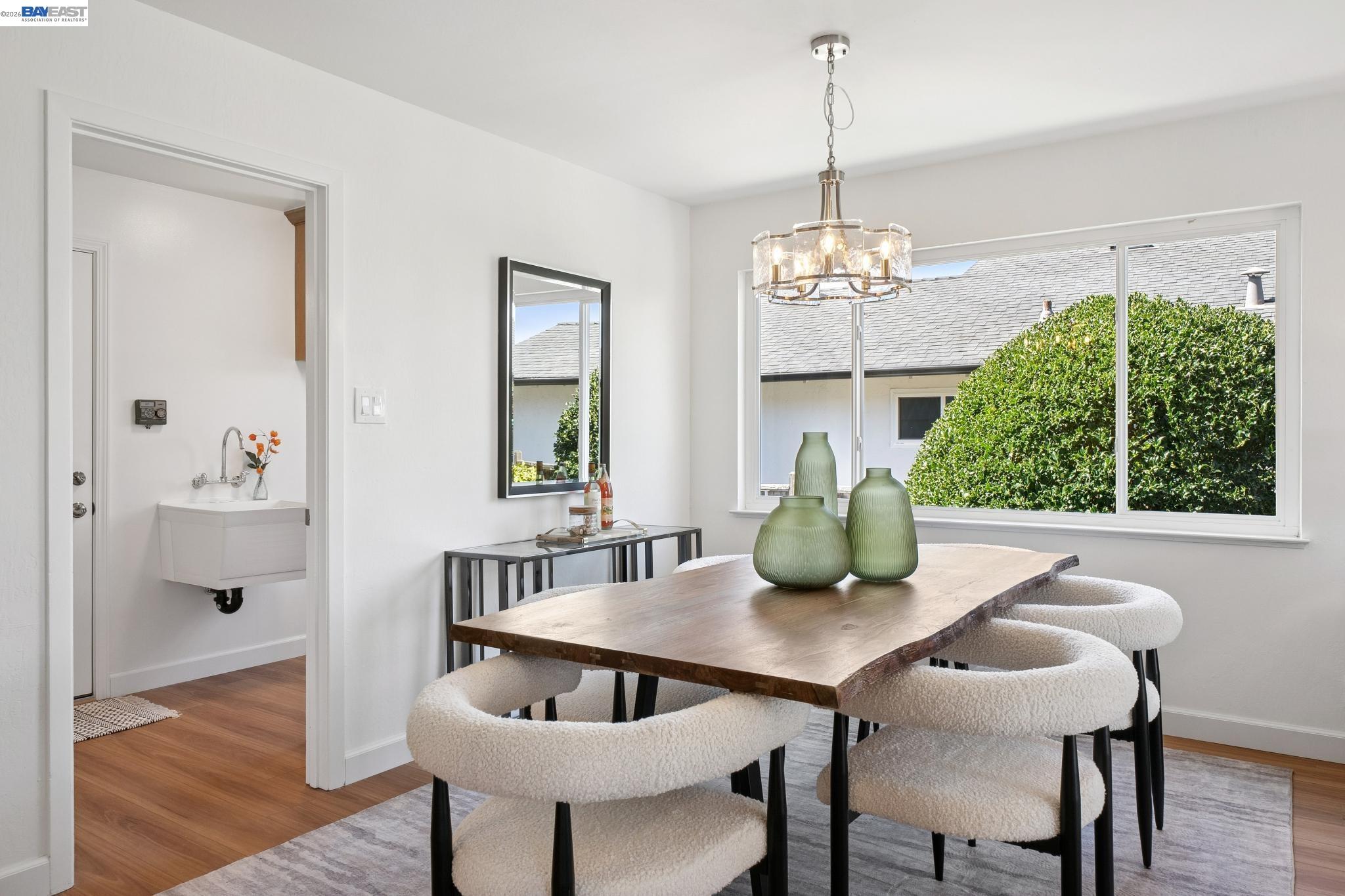 13048 Brookpark Road Oakland, CA 94619 - Photo 24 of 59