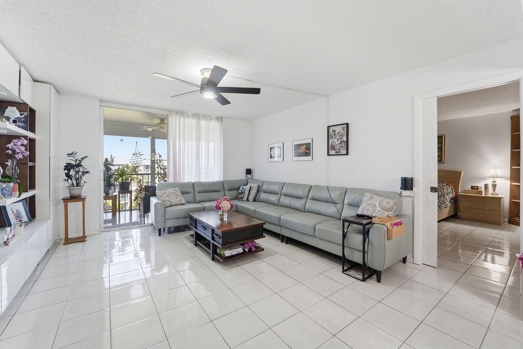 6500 Northwest 2nd Avenue, Unit 509 Boca Raton, FL 33487 - Photo 27 of 47 060526_2-19