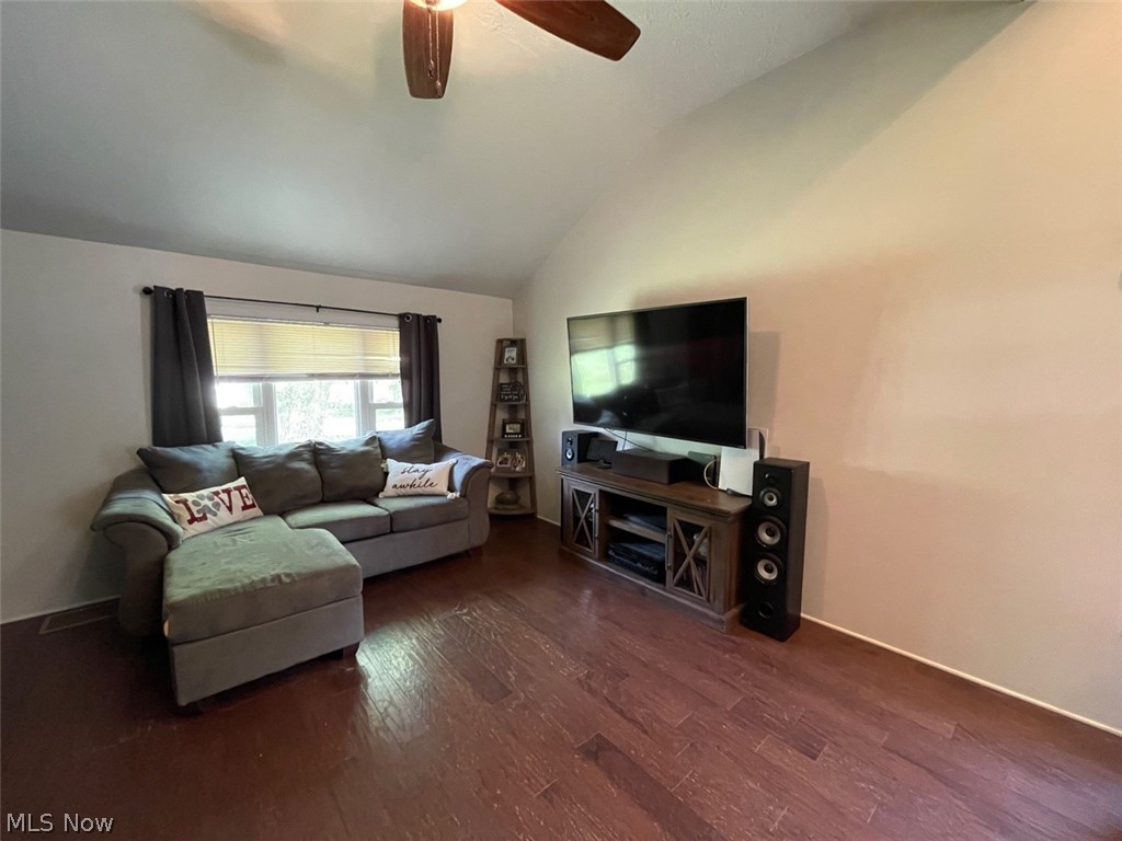 3509 Verner Road Kent, OH 44240 - Photo 3 of 27