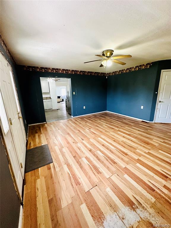 6196 Plains Road Eaton Rapids, MI 48827 - Photo 14 of 37