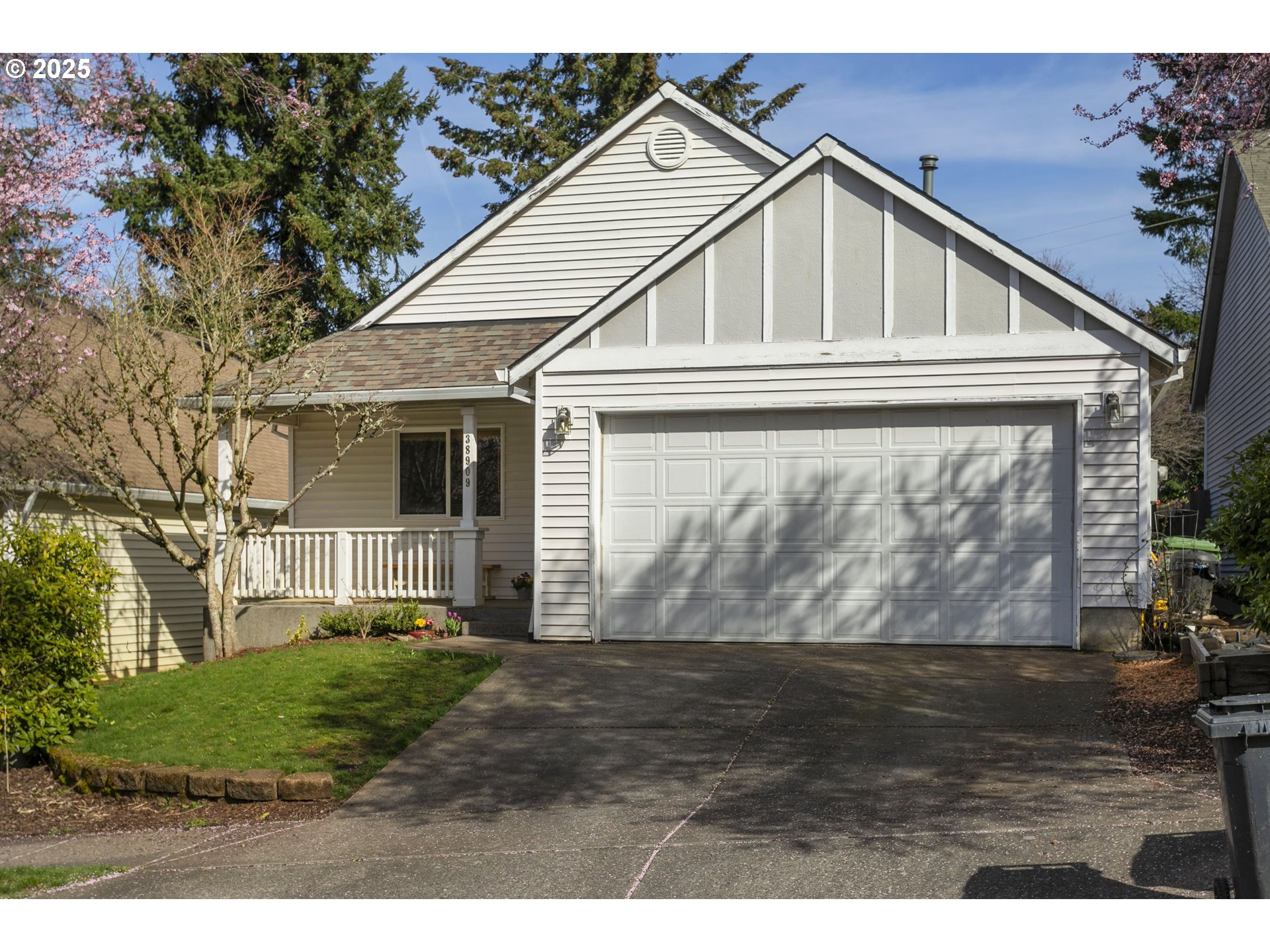 38909 Cascadia Village Drive Sandy, OR 97055 - Photo 32 of 34