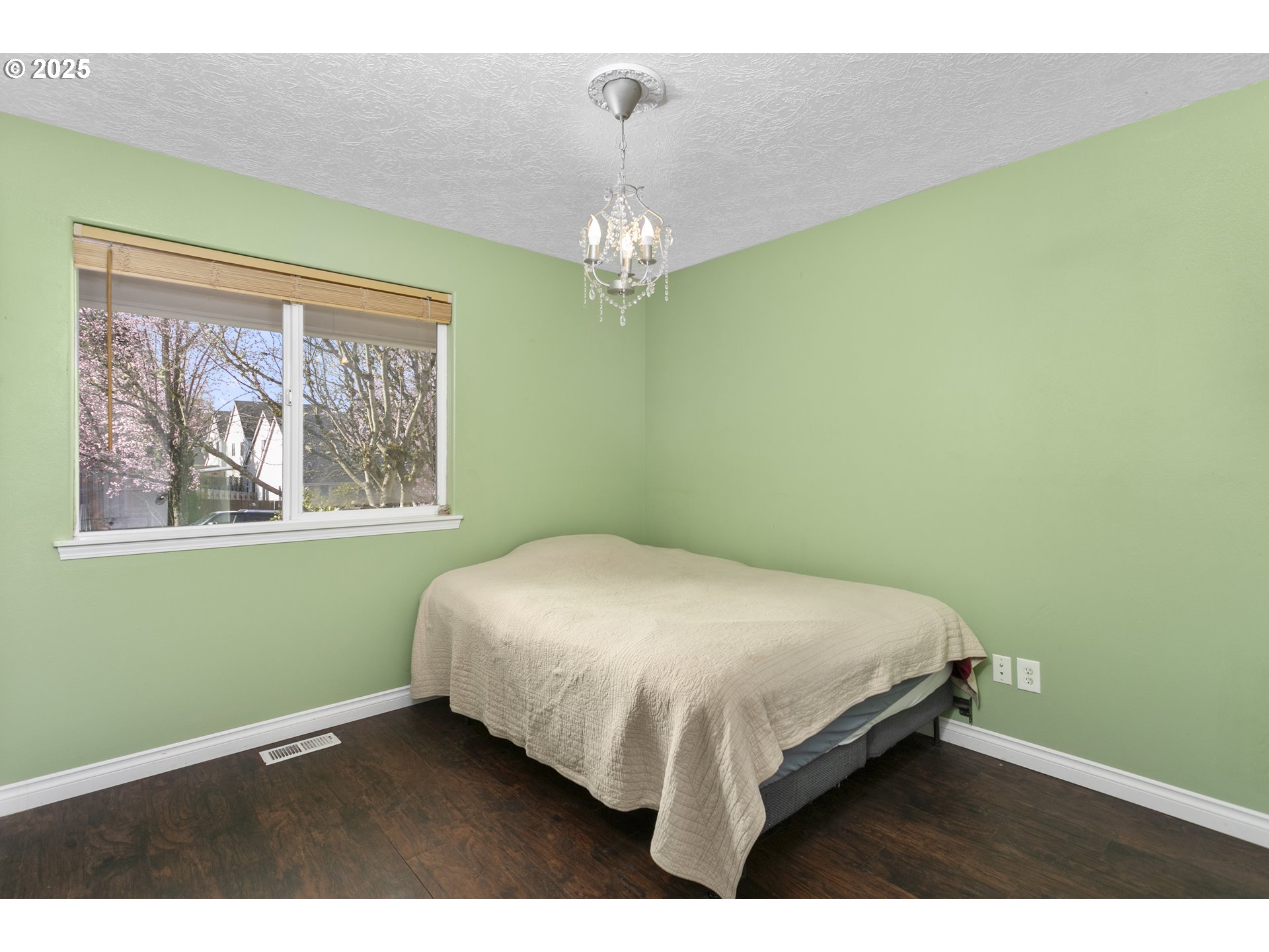 38909 Cascadia Village Drive Sandy, OR 97055 - Photo 4 of 34