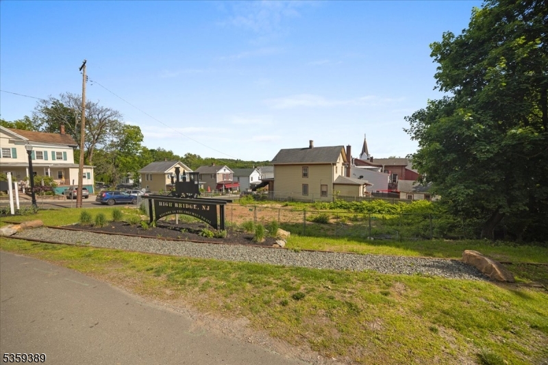 77 Main Street High Bridge, NJ 08829 - Photo 8 of 18