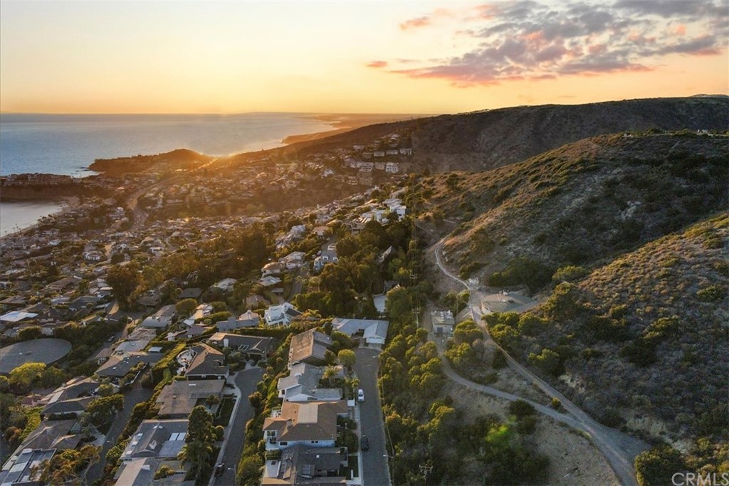 595 Windsor Place Laguna Beach, CA 92651 - Photo 25 of 26 an aerial view of residential houses with outdoor space and ocean view