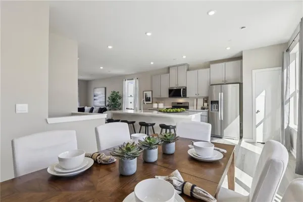 $412,990 | 141 River Rdg Drive, Moon Township, PA 15108