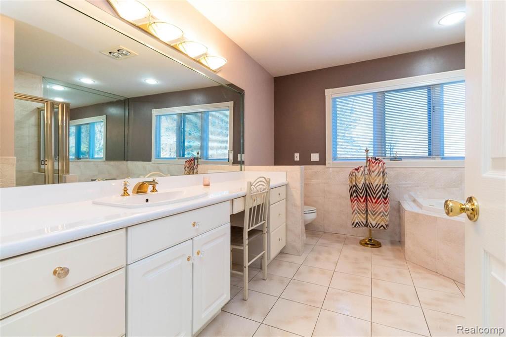3878 Donaldson Road Rochester Hills, MI 48307 - Photo 22 of 41