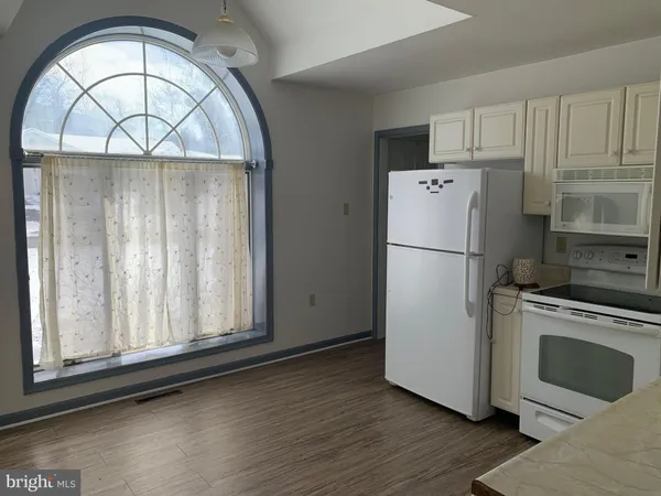 $282,000 | 305 Cooper Lane, McConnellsburg, PA 17233