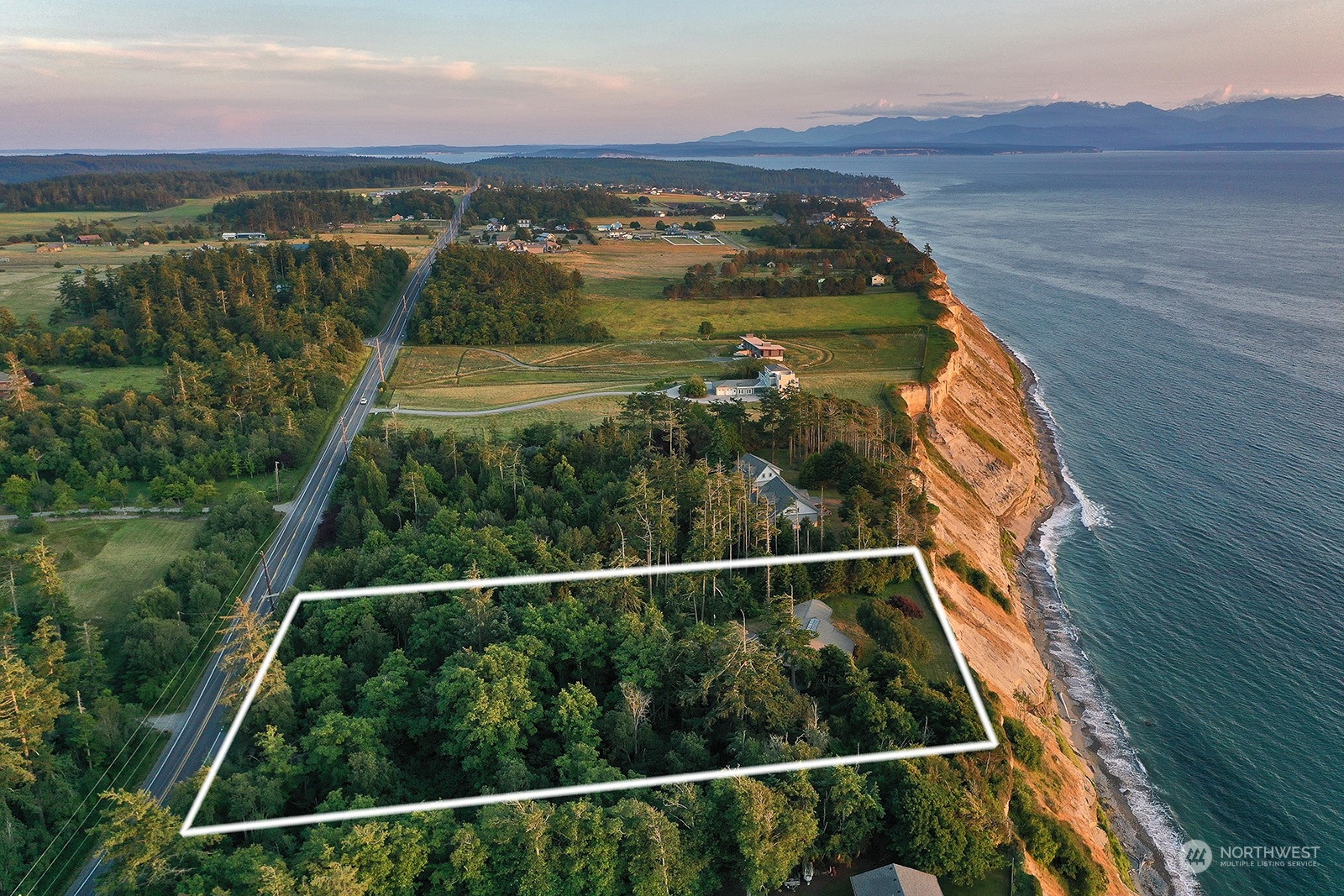 1287 West Beach Road Oak Harbor, WA 98277 - Photo 38 of 40 Gallery Image 38