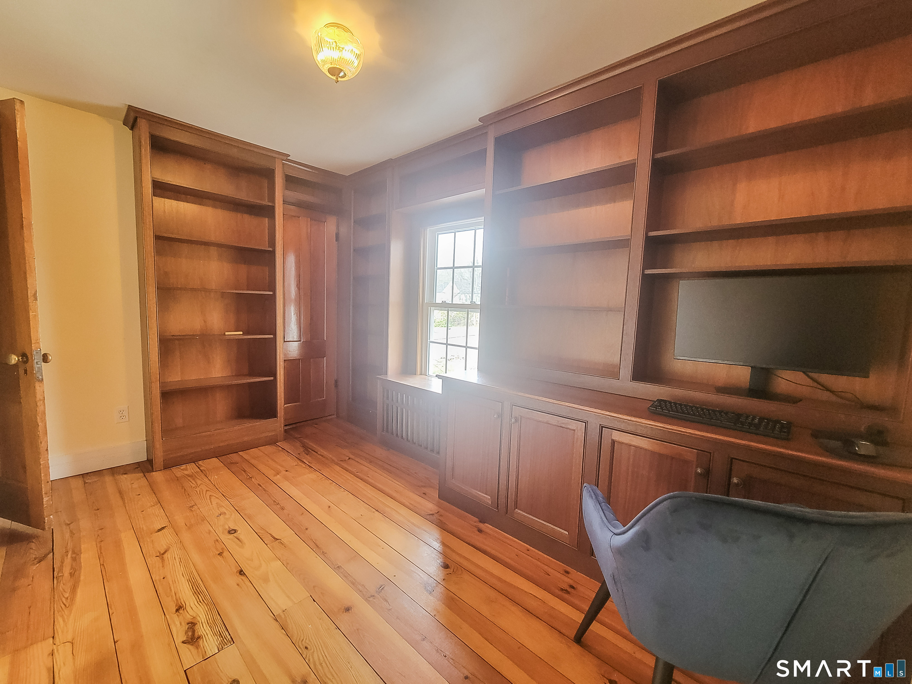107 Main Street Middlefield, CT 06481 - Photo 10 of 23
